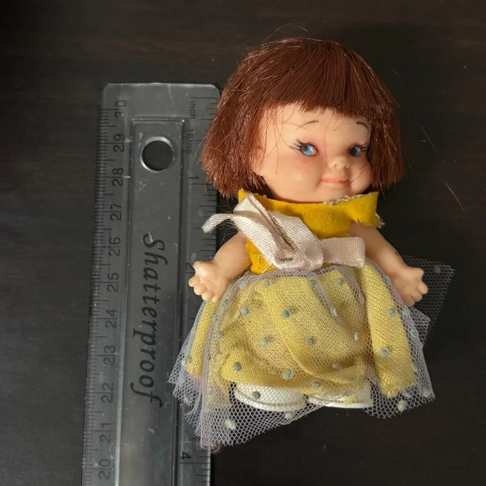 Vtg Pee Wee Pocket doll 4in Miniature Yellow Polka Dot Uneeda 1965